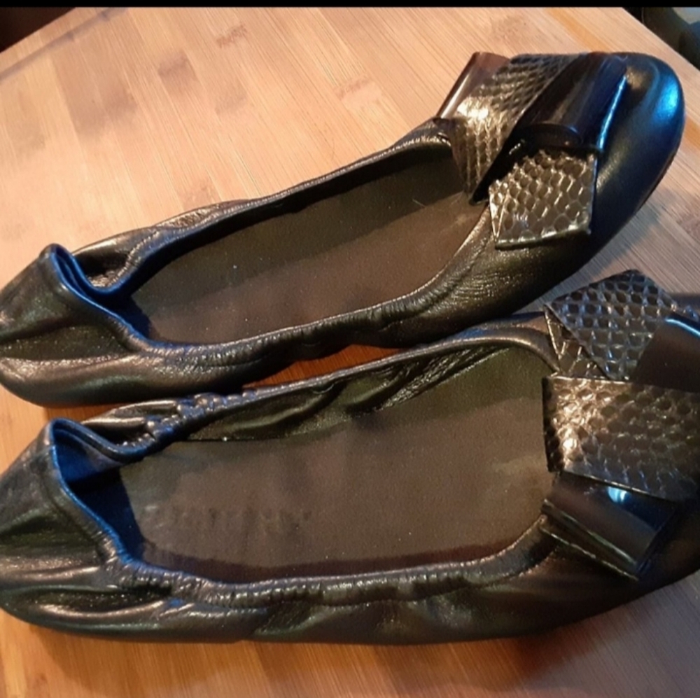 Burberry Flats
